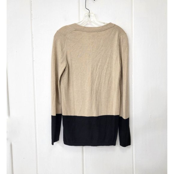 Banana Republic Tan and Black Pullover Sweater - Picture 2 of 3